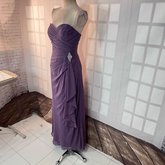 Bill Levkoff Purple Strapless Sweetheart Neck Pleated Bridesmaid Dress Size 6 - Picture 3 of 8